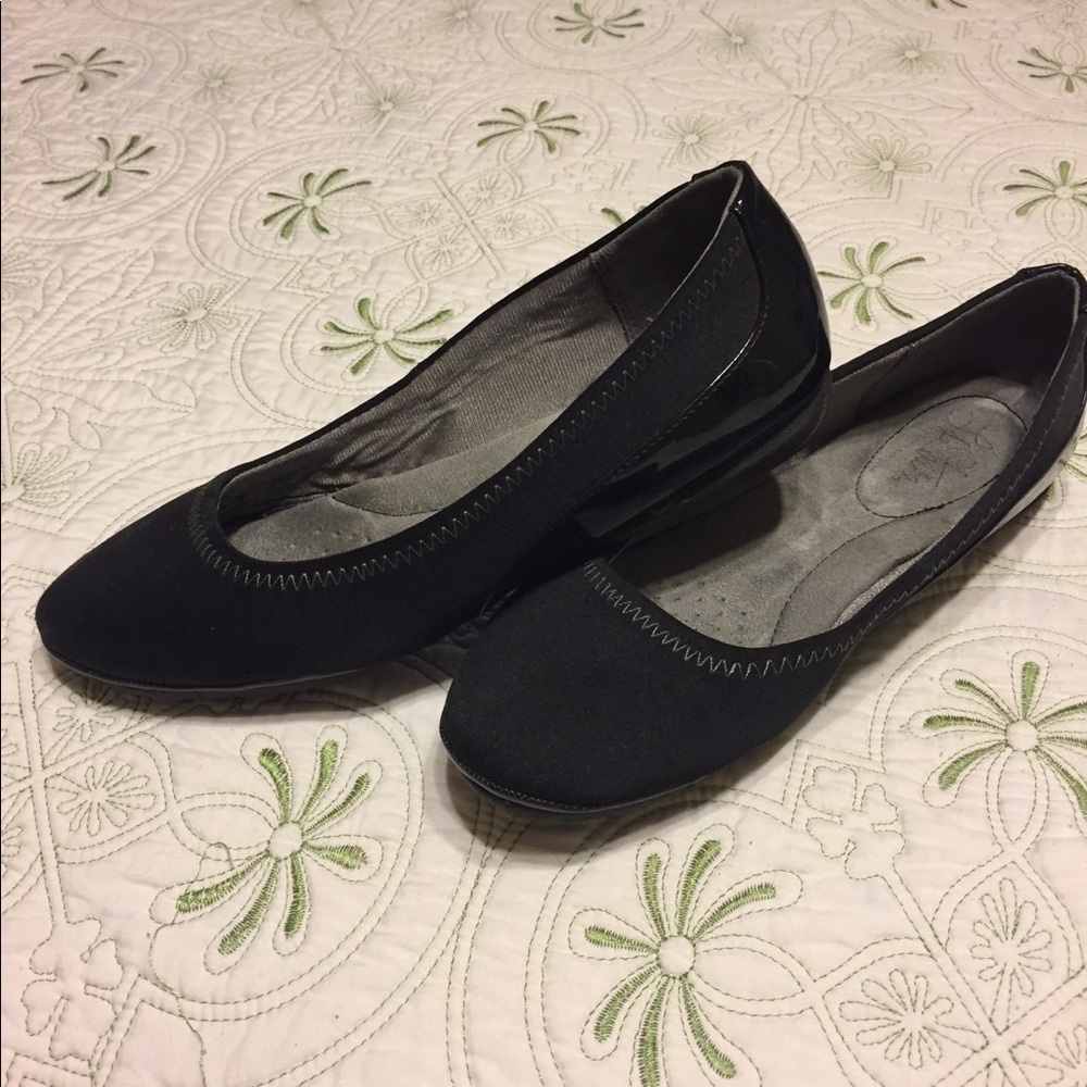 Life Stride flats 7